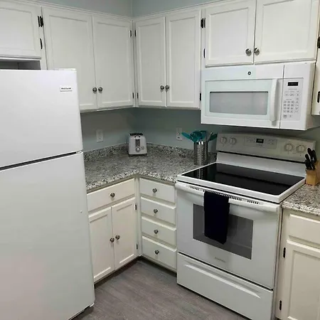 Ocean Breeze Beachfront Condo, Newly Renovated Myrtle Beach Extérieur photo