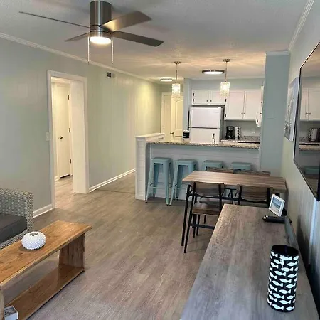 Ocean Breeze Beachfront Condo, Newly Renovated Myrtle Beach Extérieur photo