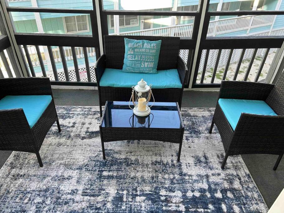 Appartement Ocean Breeze Beachfront Condo, Newly Renovated Myrtle Beach